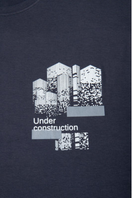 Футболка чоловіча